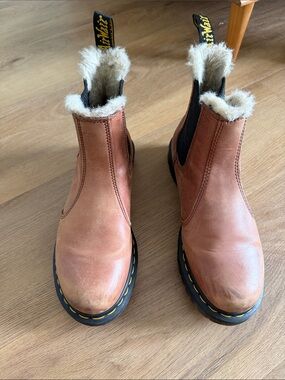Dr. Martens Brown Leather Shearling-Lined Chelsea Boots